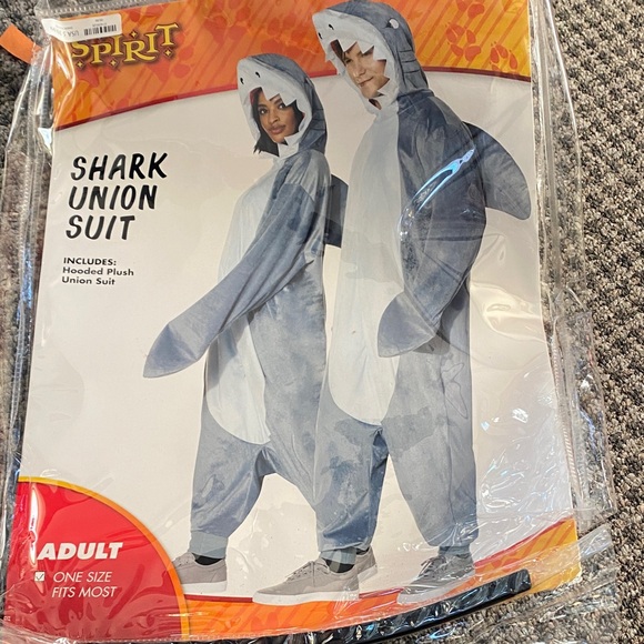 Spirit Shark Costume for adults. Halloween costumes - Picture 1 of 5